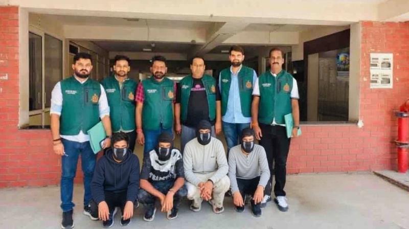 आईएसआई हैंडलर के इशारे पर दिल्ली में आतंकी घटना को अंजाम देने की योजना बना रहे चार आरोपी गिरफ्तार आईएसआई हैंडलर के इशारे पर दिल्ली में आतंकी घटना को अंजाम देने की योजना बना रहे चार आरोपी गिरफ्तार