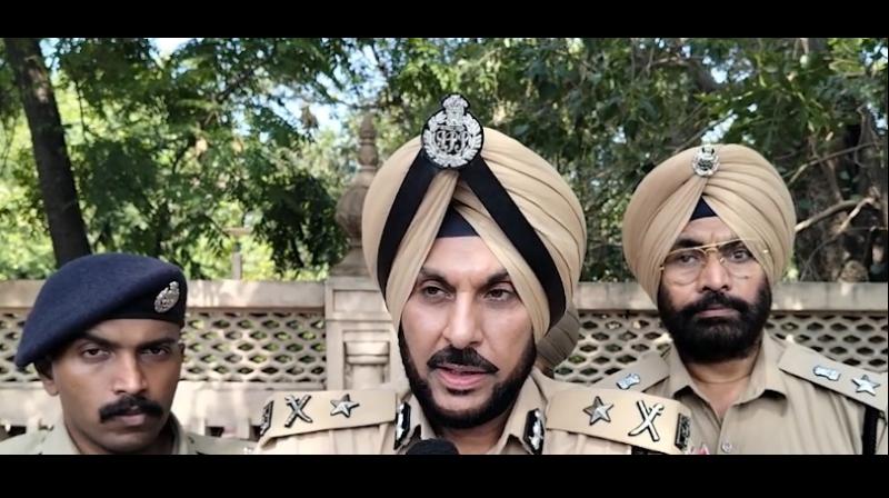 अमृतसर पुलिस की बड़ी कामयाबी, व्यापारी पर फायरिंग करने वाले दोनों शूटर गिरफ्तार अमृतसर पुलिस की बड़ी कामयाबी, व्यापारी पर फायरिंग करने वाले दोनों शूटर गिरफ्तार