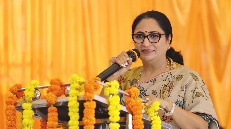दिल्ली में 'मिशन 70 लाख पौधारोपण अभियान', सीएम रेखा गुप्ता ने की जनभागीदारी की अपील दिल्ली में 'मिशन 70 लाख पौधारोपण अभियान', सीएम रेखा गुप्ता ने की जनभागीदारी की अपील