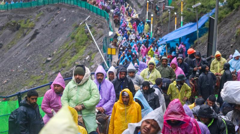 अमरनाथ यात्रा : चार दिन में 85 हजार से ज्यादा श्रद्धालुओं ने किए बाबा बर्फानी के दर्शन अमरनाथ यात्रा : चार दिन में 85 हजार से ज्यादा श्रद्धालुओं ने किए बाबा बर्फानी के दर्शन