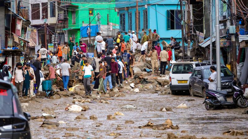 जम्मू-कश्मीर के उपराज्यपाल ने डोडा में बादल फटने से प्रभावित पीड़ितों के लिए राहत के आदेश दिए जम्मू-कश्मीर के उपराज्यपाल ने डोडा में बादल फटने से प्रभावित पीड़ितों के लिए राहत के आदेश दिए