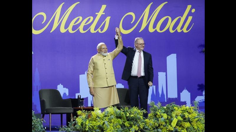 पीएम मोदी ने मेलबर्न और ऑस्ट्रेलिया को कहा 'शुक्रिया', अल्बनीज बोले- 'हमने मिलकर मजबूत रिश्ते का जश्न मनाया' पीएम मोदी ने मेलबर्न और ऑस्ट्रेलिया को कहा 'शुक्रिया', अल्बनीज बोले- 'हमने मिलकर मजबूत रिश्ते का जश्न मनाया'