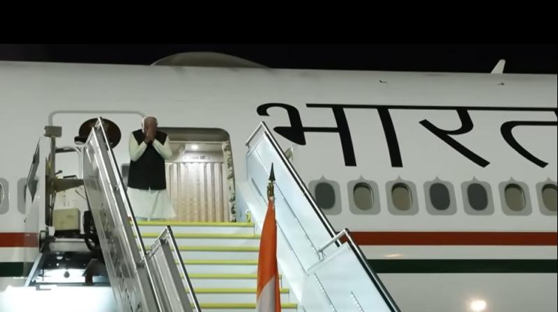 न्यूजीलैंड का सफल दौरा संपन्न, पीएम मोदी स्वदेश रवाना न्यूजीलैंड का सफल दौरा संपन्न, पीएम मोदी स्वदेश रवाना