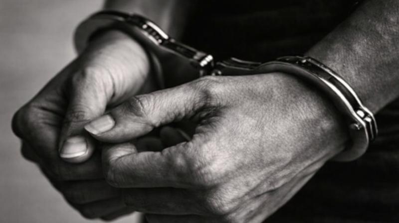 बहन से रिलेशन, भाई ने लड़के को पास बुलाया, दोस्तों के साथ मिलकर किया कत्ल; दिल्ली पुलिस ने 3 को पकड़ा बहन से रिलेशन, भाई ने लड़के को पास बुलाया, दोस्तों के साथ मिलकर किया कत्ल; दिल्ली पुलिस ने 3 को पकड़ा