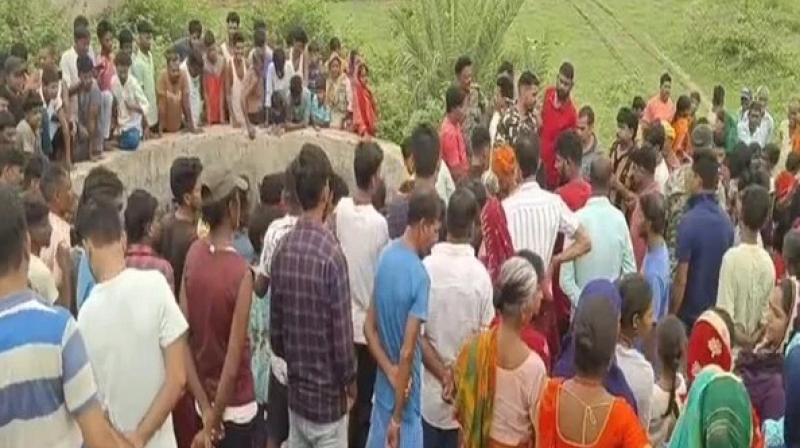 झारखंड के गिरिडीह में सदर अस्पताल के पूर्व उपाधीक्षक का शव कुएं से झारखंड के गिरिडीह में सदर अस्पताल के पूर्व उपाधीक्षक का शव कुएं से