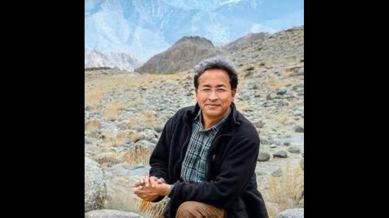 सोनम वांगचुक के समर्थन में आईं मोनाली ठाकुर और कविता कौशिक, सोशल मीडिया पर बयां किया दर्द सोनम वांगचुक के समर्थन में आईं मोनाली ठाकुर और कविता कौशिक, सोशल मीडिया पर बयां किया दर्द