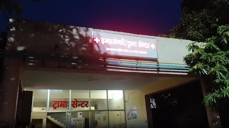 बस्ती: नेशनल हाईवे पर बस और कार की आमने-सामने टक्कर, दो की मौत, एक घायल बस्ती: नेशनल हाईवे पर बस और कार की आमने-सामने टक्कर, दो की मौत, एक घायल