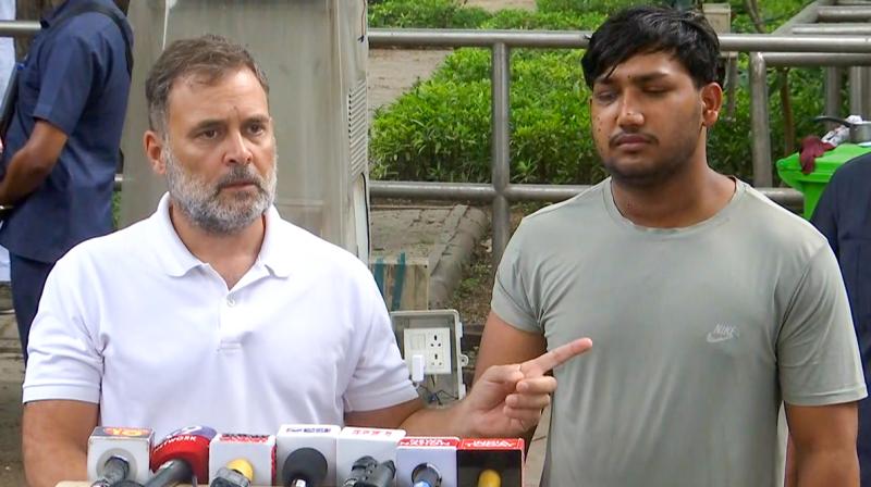 'सरकार छात्रों को डराना-धमकाना और मारना बंद करे', पेपर लीक प्रदर्शन पर राहुल गांधी का केंद्र पर हमला 'सरकार छात्रों को डराना-धमकाना और मारना बंद करे', पेपर लीक प्रदर्शन पर राहुल गांधी का केंद्र पर हमला