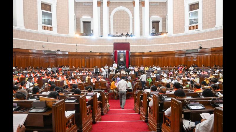 पश्चिम बंगाल को मिलेगी नई विधानसभा, न्यू टाउन में बनेगी नई बिल्डिंग पश्चिम बंगाल को मिलेगी नई विधानसभा, न्यू टाउन में बनेगी नई बिल्डिंग