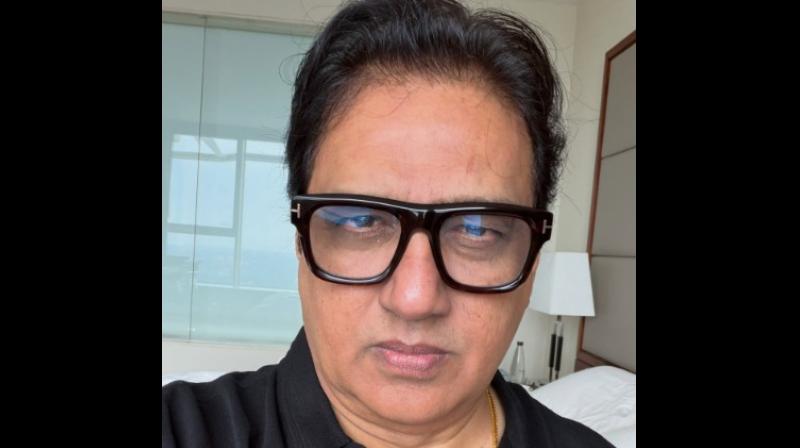 अरमान मलिक के पिता डब्बू मलिक ने रिश्तों को लेकर दी बड़ी सीख, बोले-'फायदे के लिए बने रिश्तों से दूर रहें' अरमान मलिक के पिता डब्बू मलिक ने रिश्तों को लेकर दी बड़ी सीख, बोले-'फायदे के लिए बने रिश्तों से दूर रहें'