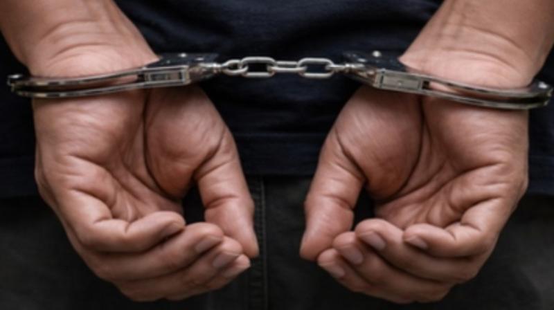 यूपी एटीएस का एक्शन, नकली भारतीय दस्तावेज बनाने वाले गिरोह का मास्टरमाइंड गिरफ्तार यूपी एटीएस का एक्शन, नकली भारतीय दस्तावेज बनाने वाले गिरोह का मास्टरमाइंड गिरफ्तार
