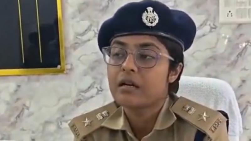 बिहार: पत्नी के अवैध संबंध में दिव्यांग पति की गई जान, गया पुलिस ने छह घंटे में सुलझाया हत्याकांड बिहार: पत्नी के अवैध संबंध में दिव्यांग पति की गई जान, गया पुलिस ने छह घंटे में सुलझाया हत्याकांड