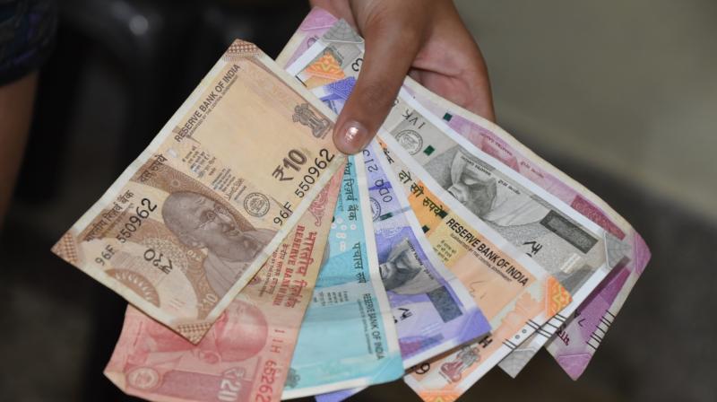 अगस्त में आईटीआर, बैंकिंग, एलपीजी और क्रेडिट-डेबिट कार्ड से जुड़े कई अहम वित्तीय बदलाव, जानिए आपकी जेब पर क्या होगा असर अगस्त में आईटीआर, बैंकिंग, एलपीजी और क्रेडिट-डेबिट कार्ड से जुड़े कई अहम वित्तीय बदलाव, जानिए आपकी जेब पर क्या होगा असर