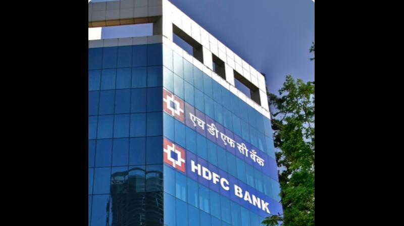 एचडीएफसी बैंक ने बदला यूपीआई एटीएम निकासी का नियम, 1 अप्रैल से होगा लागू