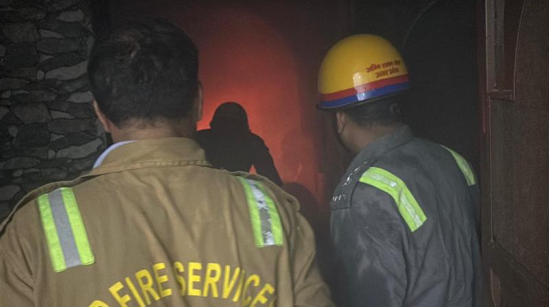 वैशाली के ग्रीन स्ट्रीट अपार्टमेंट में बंद फ्लैट में लगी भीषण आग, दमकल ने समय रहते पाया काबू, टला बड़ा हादसा वैशाली के ग्रीन स्ट्रीट अपार्टमेंट में बंद फ्लैट में लगी भीषण आग, दमकल ने समय रहते पाया काबू, टला बड़ा हादसा