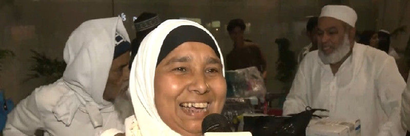 tears of joy welled up in the eyes of passengers returning from Jeddah tears of joy welled up in the eyes of passengers returning from Jeddah