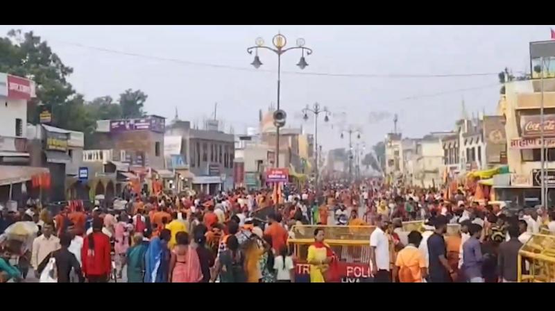 सावन के दूसरे सोमवार पर शिवमय हुई अयोध्या नगरी, नागेश्वर नाथ का सावन के दूसरे सोमवार पर शिवमय हुई अयोध्या नगरी, नागेश्वर नाथ का