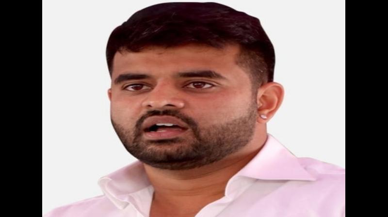 कर्नाटकः सेंट्रल क्राइम ब्रांच ने जेल में मारा छापा, प्रज्वल रेवन्ना कर्नाटकः सेंट्रल क्राइम ब्रांच ने जेल में मारा छापा, प्रज्वल रेवन्ना