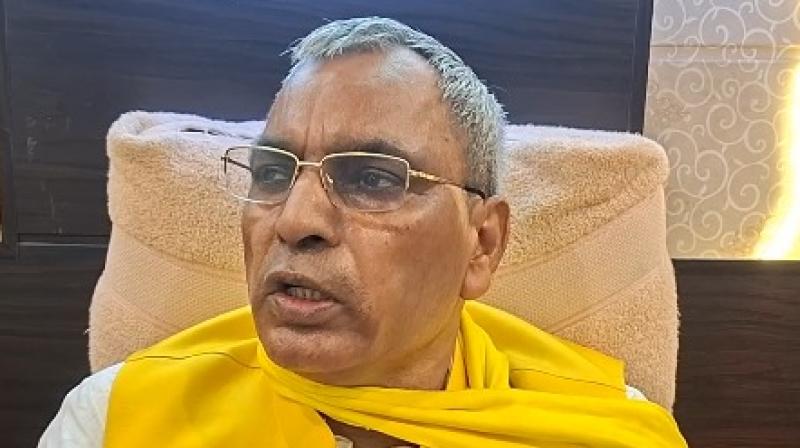 अखिलेश के सांसद पर राजभर का तंज, बोले, ‘शोले’ का टंकी वाला सीन भी अखिलेश के सांसद पर राजभर का तंज, बोले, ‘शोले’ का टंकी वाला सीन भी