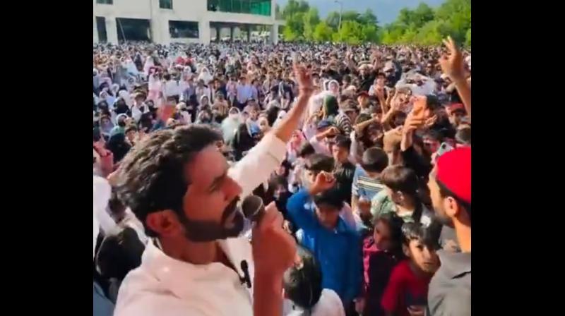 'रावलकोट शहीदों' को याद कर रहा पीओके, हुकूमत से अवाम बेहद नाराज 'रावलकोट शहीदों' को याद कर रहा पीओके, हुकूमत से अवाम बेहद नाराज