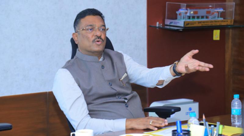 महाराष्ट्र में ड्राइवरों के लिए मराठी जरूरी, नहीं सीखी तो 3 महीने महाराष्ट्र में ड्राइवरों के लिए मराठी जरूरी, नहीं सीखी तो 3 महीने