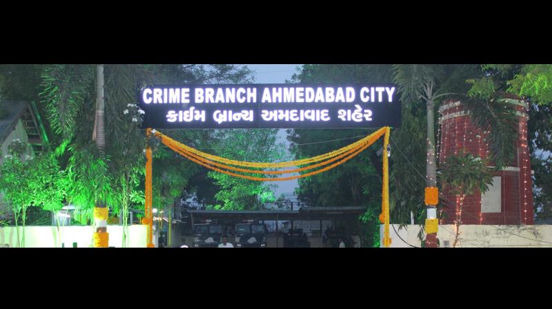 गुजरात: सीएम भूपेंद्र पटेल और डिप्टी सीएम हर्ष संघवी के बारे में गुजरात: सीएम भूपेंद्र पटेल और डिप्टी सीएम हर्ष संघवी के बारे में
