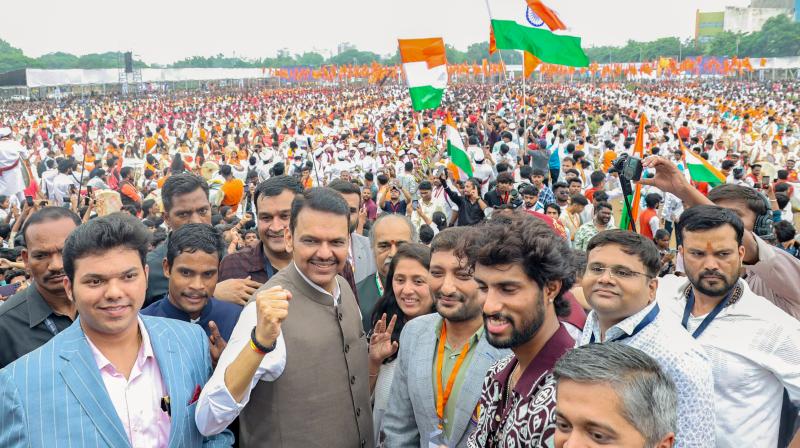 'सामना' में भाजपा और सीएम फडणवीस पर निशाना, पोषण आहार और जेन-जी इवेंट 'सामना' में भाजपा और सीएम फडणवीस पर निशाना, पोषण आहार और जेन-जी इवेंट
