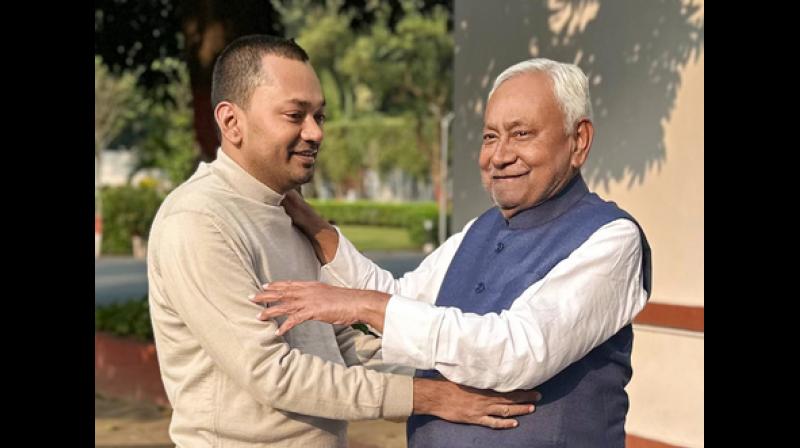 नीतीश के राज्यसभा जाने के फैसले के बाद जदयू में निशांत कुमार की एंट्री पक्की, बैठक में लगी मुहर नीतीश के राज्यसभा जाने के फैसले के बाद जदयू में निशांत कुमार की एंट्री पक्की, बैठक में लगी मुहर