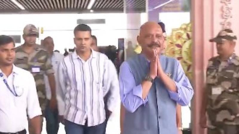 राम मंदिर ट्रस्ट के सीईओ एयर मार्शल (रिटायर्ड) जितेंद्र मिश्रा पहुंचे राम मंदिर ट्रस्ट के सीईओ एयर मार्शल (रिटायर्ड) जितेंद्र मिश्रा पहुंचे