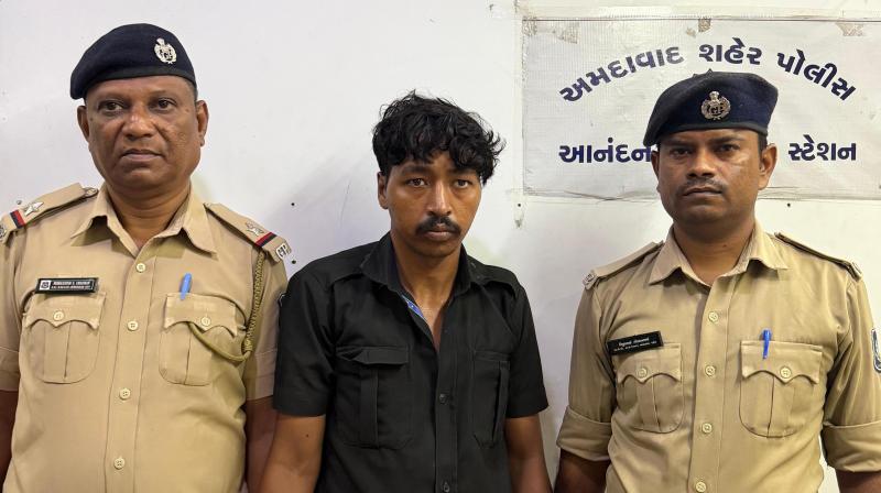 अहमदाबाद पुलिस ने दुष्कर्म मामले में 21 दिनों के भीतर जांच पूरी कर अहमदाबाद पुलिस ने दुष्कर्म मामले में 21 दिनों के भीतर जांच पूरी कर