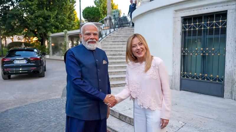 पीएम मोदी की बधाई पर मेलोनी ने कहा 'थैंक्यू', बताया- 'भारत-इटली संबंध पीएम मोदी की बधाई पर मेलोनी ने कहा 'थैंक्यू', बताया- 'भारत-इटली संबंध