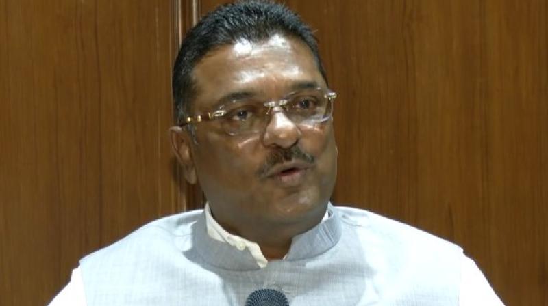 'भाषा की राजनीति नहीं होनी चाहिए', मराठी-गैर मराठी विवाद पर मंत्री 'भाषा की राजनीति नहीं होनी चाहिए', मराठी-गैर मराठी विवाद पर मंत्री