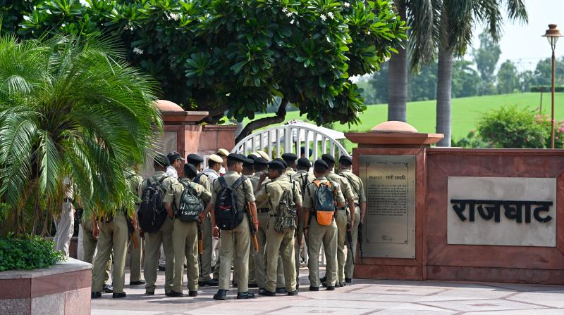 ब्रिक्स शिखर सम्मेलन: दिल्ली में सुरक्षा व्यवस्था सख्त, 15 हजार ब्रिक्स शिखर सम्मेलन: दिल्ली में सुरक्षा व्यवस्था सख्त, 15 हजार