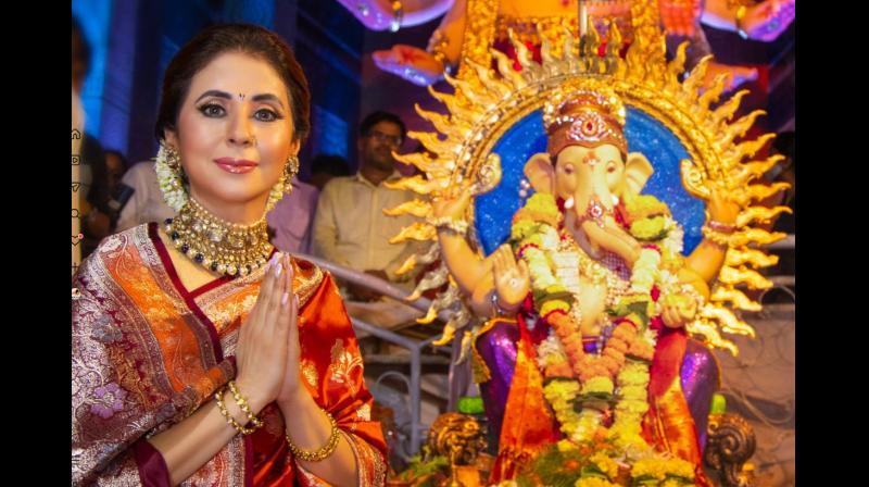 गणेश चतुर्थी पर मुंबई के पंडालों को मिस कर रहीं उर्मिला मातोंडकर, गणेश चतुर्थी पर मुंबई के पंडालों को मिस कर रहीं उर्मिला मातोंडकर,
