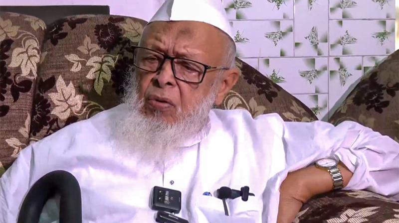 यूसीसी पर मौलाना अरशद मदनी ने उठाए सवाल, कहा-देश संविधान से चलेगा या यूसीसी पर मौलाना अरशद मदनी ने उठाए सवाल, कहा-देश संविधान से चलेगा या