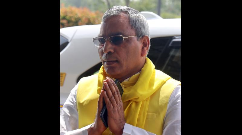 यूपी में पंचायत सहायकों को मिलेंगे 9000 रुपए महीना, वापस होंगे यूपी में पंचायत सहायकों को मिलेंगे 9000 रुपए महीना, वापस होंगे