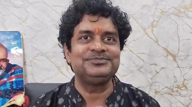 'हनुमान अंश' के भक्ति गीत ने मचाया धमाल, गायक साधु तिवारी बोले-इतनी 'हनुमान अंश' के भक्ति गीत ने मचाया धमाल, गायक साधु तिवारी बोले-इतनी