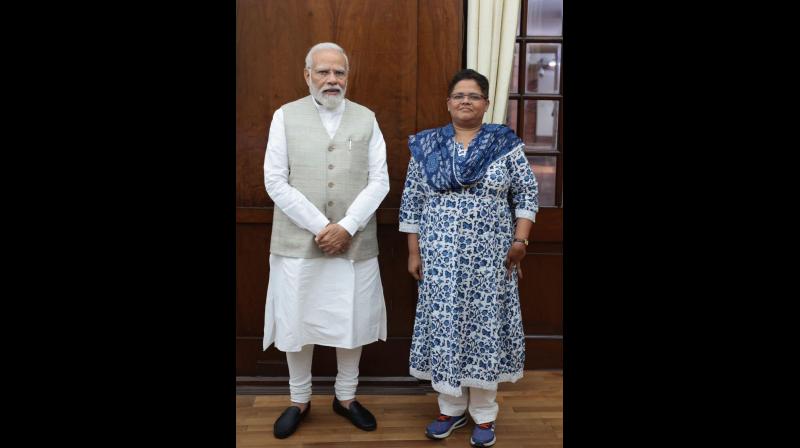 पत्रकार पायल मेहता की मौत पर पीएम मोदी और रक्षा मंत्री समेत कई नेताओं पत्रकार पायल मेहता की मौत पर पीएम मोदी और रक्षा मंत्री समेत कई नेताओं