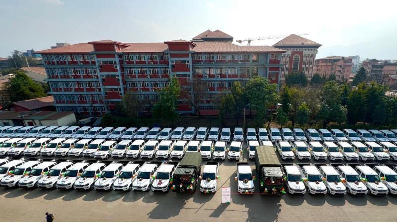 नेपाल को चुनावी तैयारियों के लिए भारत ने सौंपी तीसरी खेप, 270 से अधिक वाहन भेंट नेपाल को चुनावी तैयारियों के लिए भारत ने सौंपी तीसरी खेप, 270 से अधिक वाहन भेंट