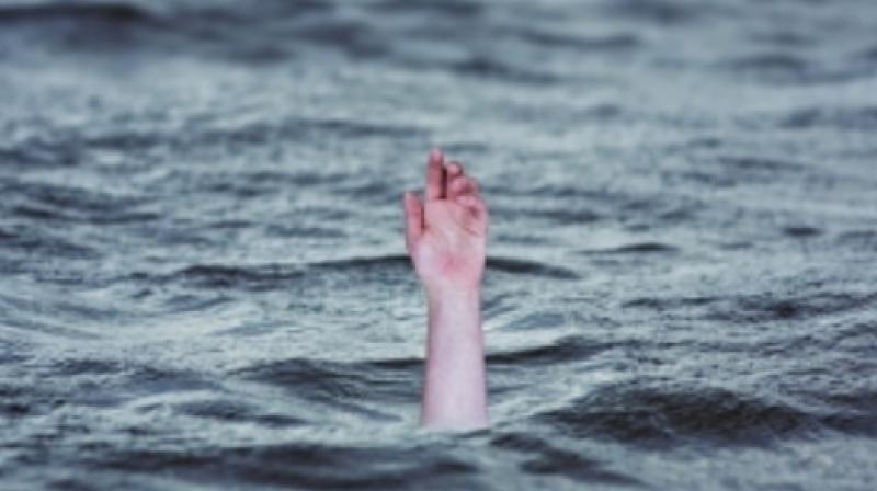 करमा पूजा की खुशियां मातम में बदलीं, कोयल नदी में डूबने से चार युवकों करमा पूजा की खुशियां मातम में बदलीं, कोयल नदी में डूबने से चार युवकों