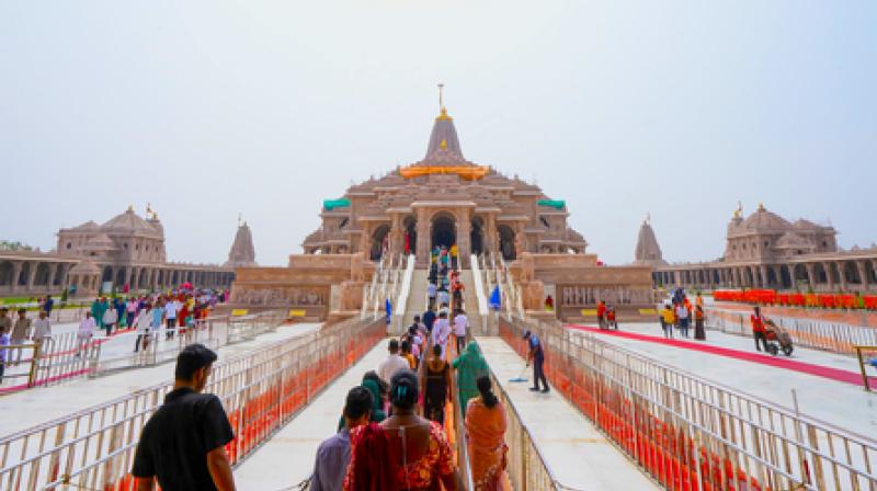 राम मंदिर चढ़ावा केस : सात हजार पन्नों की चार्जशीट दाखिल, 173 लोगों राम मंदिर चढ़ावा केस : सात हजार पन्नों की चार्जशीट दाखिल, 173 लोगों