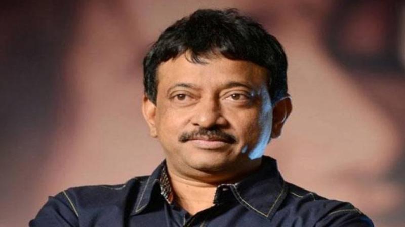 राम गोपाल वर्मा अगले महीने शुरू करेंगे 'सरकार 4' की शूटिंग, रेड लॉरी फिल्म फेस्टिवल में किया ऐलान
