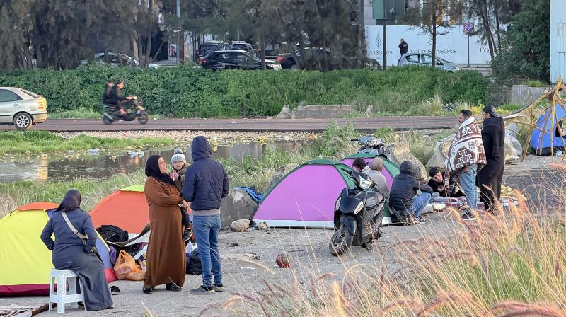 ईरान में हजारों लोग बेघर, 32 हजार पहुंचे अफगानिस्तान: संयुक्त राष्ट्र ईरान में हजारों लोग बेघर, 32 हजार पहुंचे अफगानिस्तान: संयुक्त राष्ट्र
