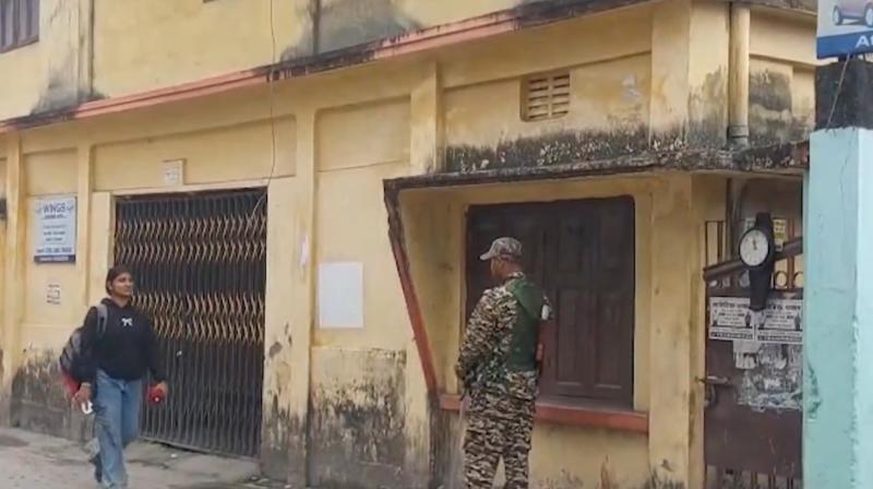 पश्चिम बंगाल में कथित अवैध कॉल सेंटर मामले में ईडी की कार्रवाई, 10 पश्चिम बंगाल में कथित अवैध कॉल सेंटर मामले में ईडी की कार्रवाई, 10