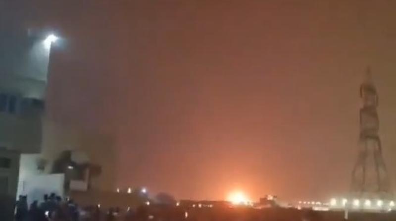 कतर ने रास लफ्फान पर हमले के बाद ईरानी राजनयिकों को 'पर्सोना नॉन ग्राटा' किया घोषित कतर ने रास लफ्फान पर हमले के बाद ईरानी राजनयिकों को 'पर्सोना नॉन ग्राटा' किया घोषित