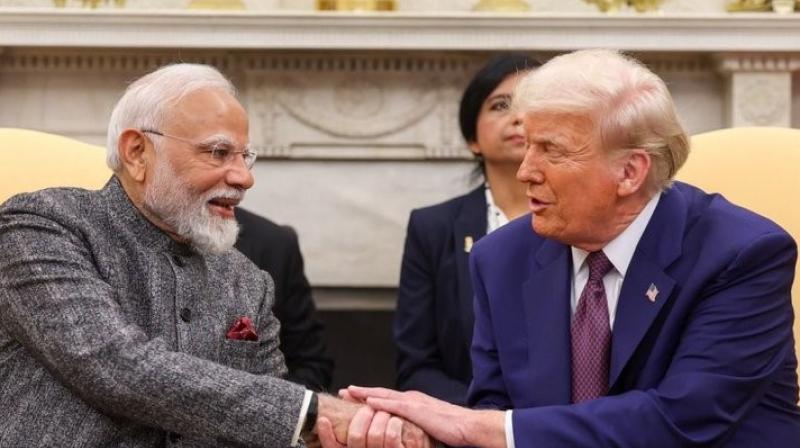 यूएस एंबेसी ने पीएम मोदी के लिए ट्रंप के बयान को दोहराया, प्रधानमंत्री को 'काम पूरा करने वाला लीडर' बताया यूएस एंबेसी ने पीएम मोदी के लिए ट्रंप के बयान को दोहराया, प्रधानमंत्री को 'काम पूरा करने वाला लीडर' बताया