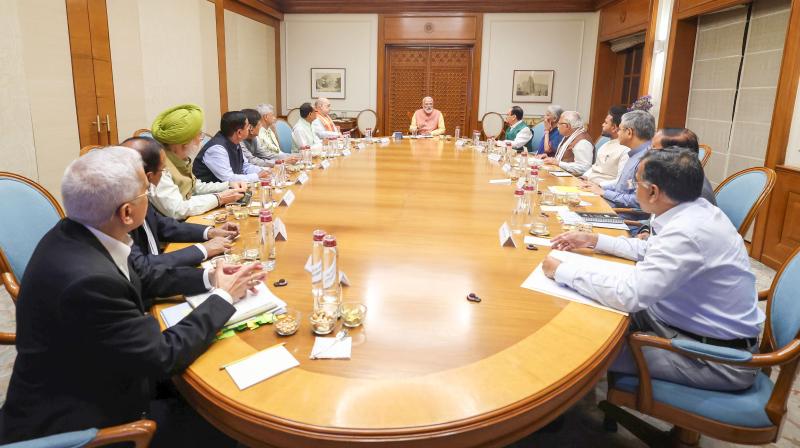 पश्चिम एशिया संकट: पीएम मोदी ने की सीसीएस की बैठक, जरूरी कदम उठाने का दिया निर्देश