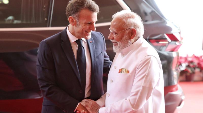 फ्रांस के राष्ट्रपति मैक्रों को मुंबई बहुत पसंद आई: पीएम मोदी फ्रांस के राष्ट्रपति मैक्रों को मुंबई बहुत पसंद आई: पीएम मोदी