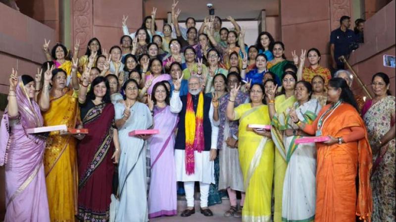महिलाओं के लिए विधायी संस्थाओं में आरक्षण समय की मांग: प्रधानमंत्री मोदी महिलाओं के लिए विधायी संस्थाओं में आरक्षण समय की मांग: प्रधानमंत्री मोदी