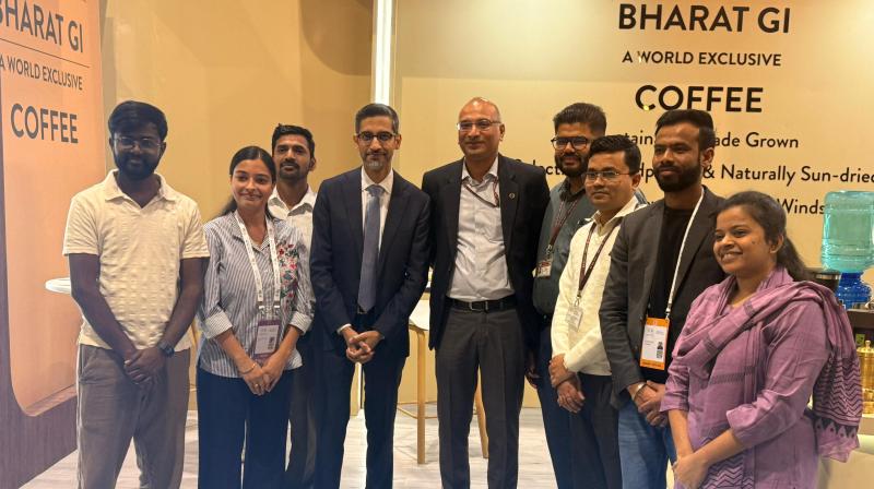 इंडिया एआई इम्पैक्ट समिट 2026 में सुंदर पिचाई ने चखा भारतीय जीआई कॉफी का स्वाद, बोले - 'वॉव!' इंडिया एआई इम्पैक्ट समिट 2026 में सुंदर पिचाई ने चखा भारतीय जीआई कॉफी का स्वाद, बोले - 'वॉव!'